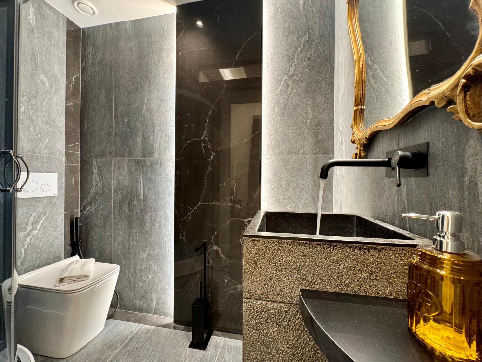 Antiqua Domus Guest house Rome